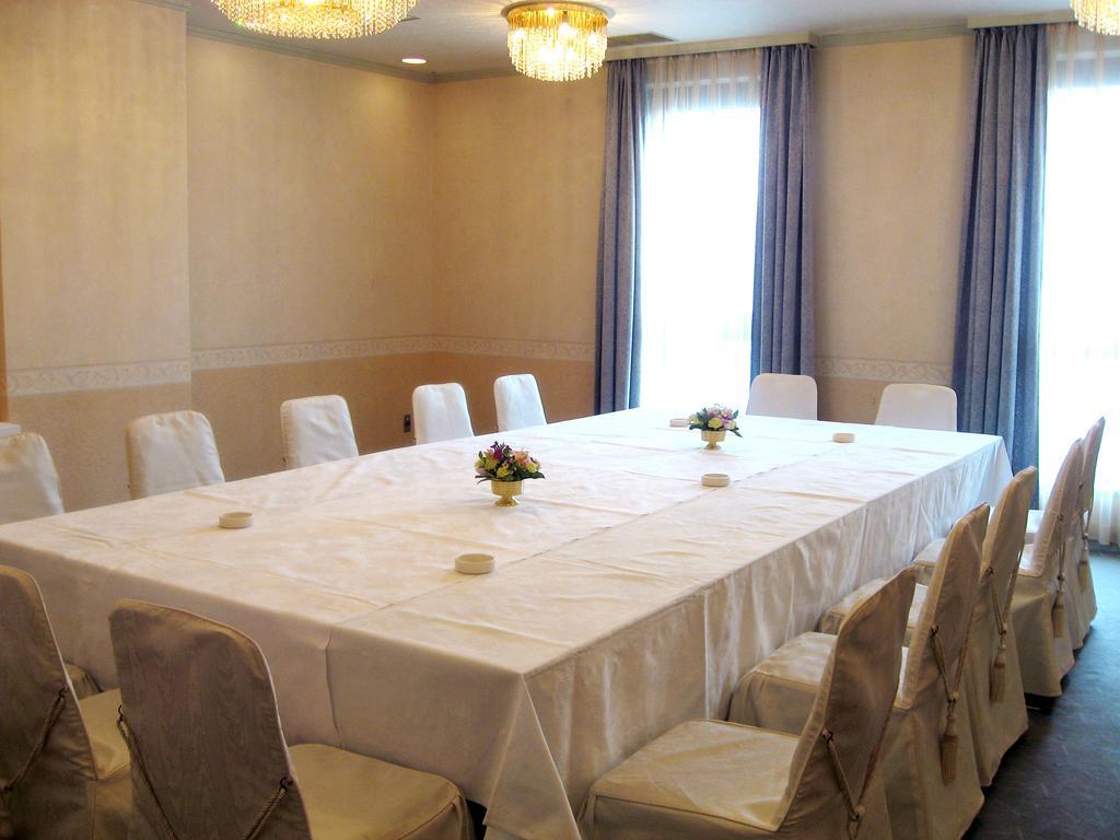 Hotel Crown Palais Kofu Extérieur photo