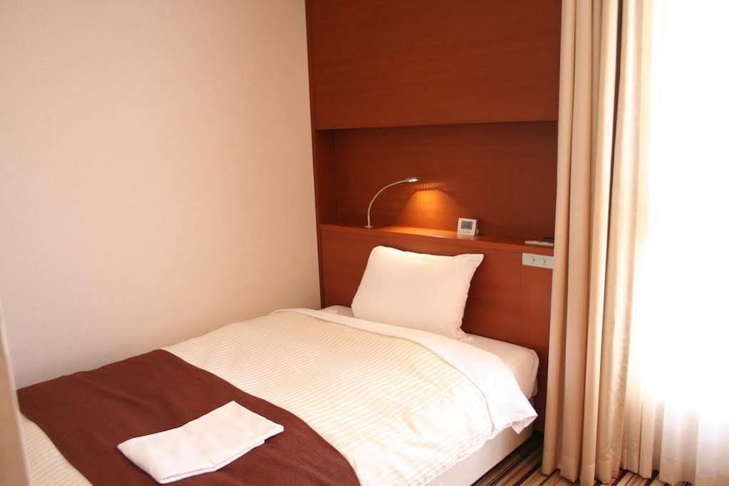 Hotel Crown Palais Kofu Extérieur photo